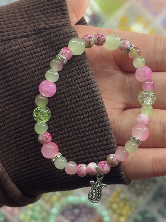 homemade Jewelry - Pink & Green Beaded Tulip Charm Bracelet